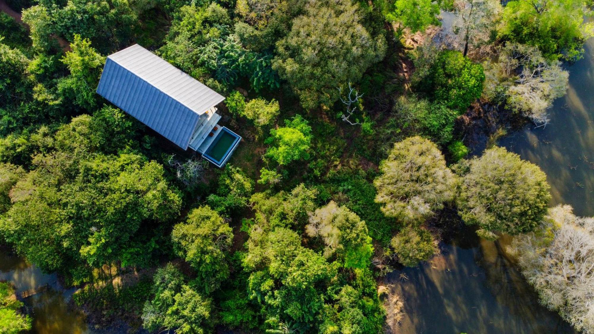 Wild Grass Nature Resort Сигирия Экстерьер фото