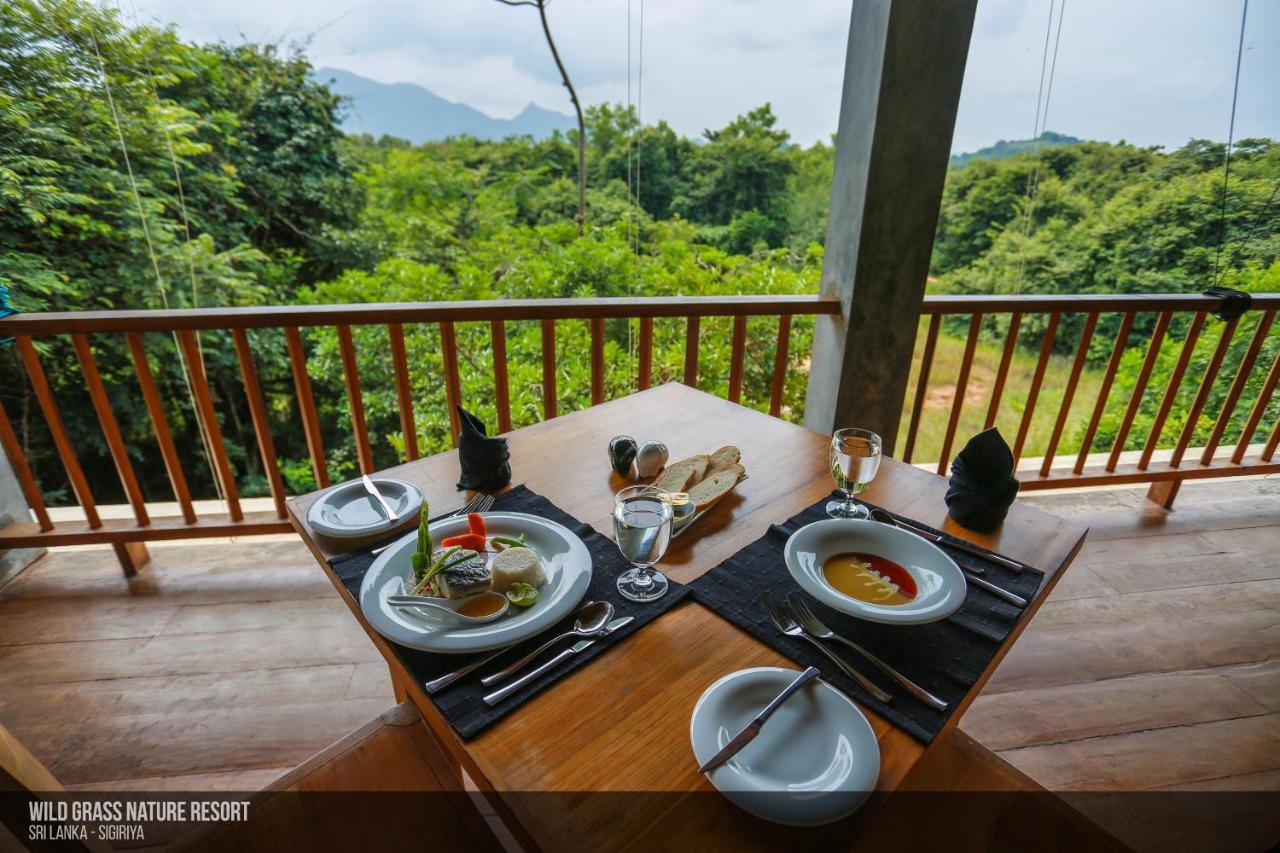 Wild Grass Nature Resort Сигирия Экстерьер фото